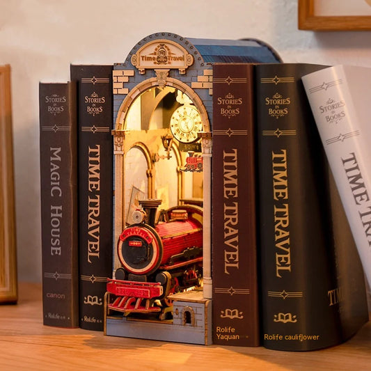 DIY Dollhouse Book Nook