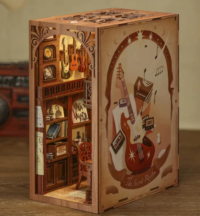 Three-dimensional Book Stand Puzzle